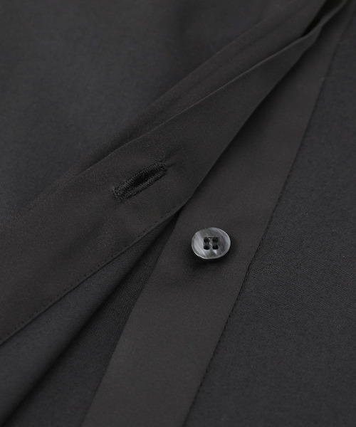 kOhAKU（コハク）の「『取り外しタイ付きシャツ』（シャツ/ブラウス・レディース・ブラック/オフホワイト・1/2）」の13枚目の写真