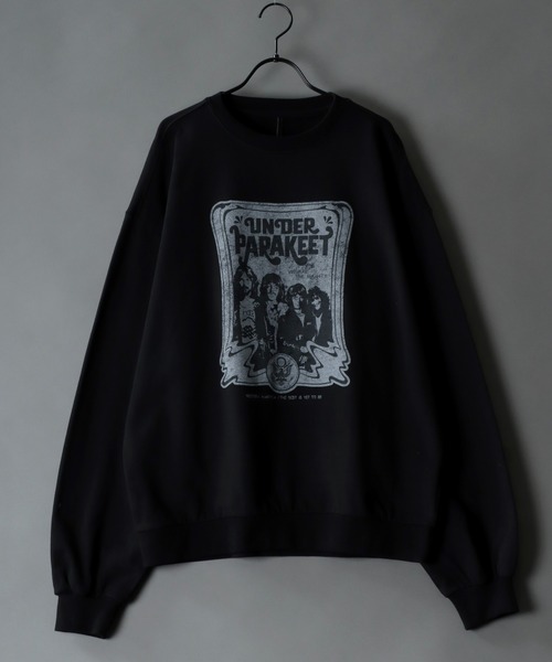 SITRY（シトリー）の「Classical Graphic Sweat Shirt/ヴィンテージライク ロックプリント スウェット トレーナー（スウェット・メンズ・ブラック/ブラック系その他/グレー系その他/チャコール/ブラック系その他2/グレー系その他2・LL/M/L）」の2枚目の写真