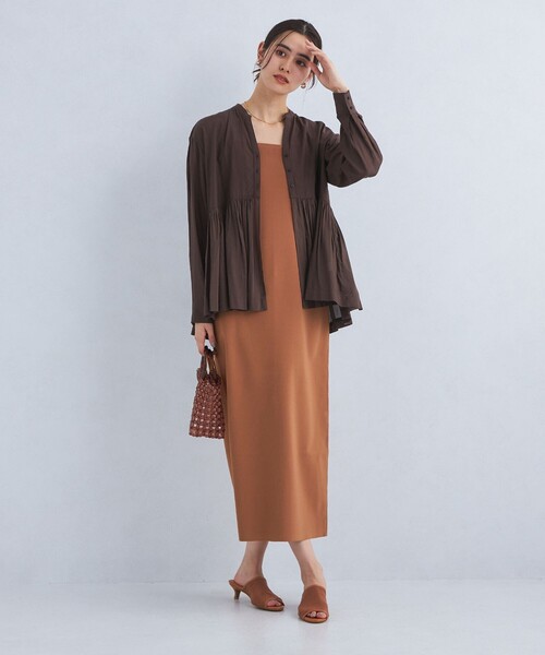 green label relaxing(グリーンレーベルリラクシング)の「TINY タイニー ニット キャミソール シフト ドレス -ウォッシャブル・接触冷感-(ワンピース・レディース・ブラック/ブラウン/ダークグレー・36/38)」の3枚目の写真