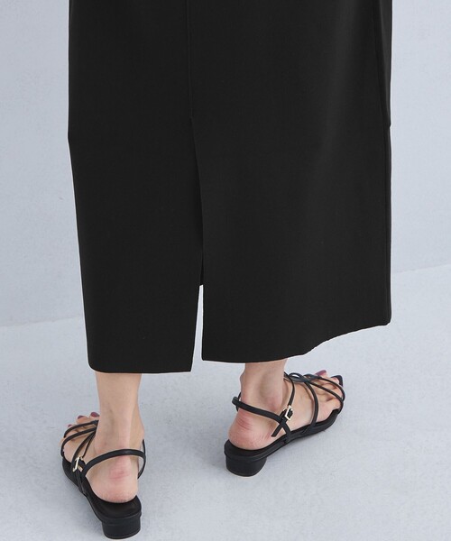 green label relaxing(グリーンレーベルリラクシング)の「TINY タイニー ニット キャミソール シフト ドレス -ウォッシャブル・接触冷感-(ワンピース・レディース・ブラック/ブラウン/ダークグレー・36/38)」の9枚目の写真