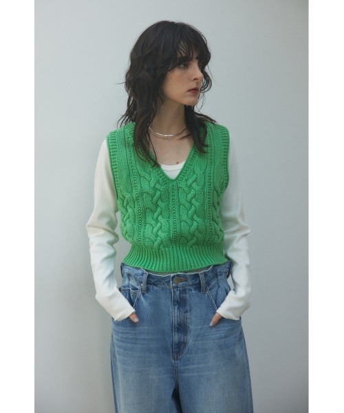 BLACK BY MOUSSY（ブラックバイマウジー）の「cable knit tank top(ケーブルニットタンクトップ)（タンクトップ・レディース・ホワイト/グリーン/ブラック・FREE）」の3枚目の写真