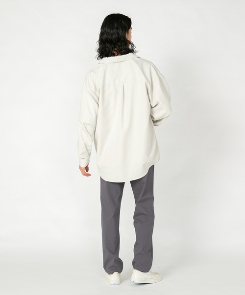 Blue Standard (ブルースタンダード)の「【BLUE STANDARD/ブルースタンダード】 フェイクスエード 無地 切り替えシャツ Tシャツ 2点セット(シャツ/ブラウス・メンズ・スミクロ/ダークブルー/ライトベージュ・MEDIUM/LARGE/X-LARGE)」の12枚目の写真
