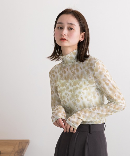 ad thie(アドティエ)の「フラワー・ハイネック シアートップス(Tシャツ/カットソー・レディース・イエロー/ピンク・FREE)」の18枚目の写真