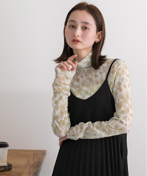 ad thie(アドティエ)の「フラワー・ハイネック シアートップス(Tシャツ/カットソー・レディース・イエロー/ピンク・FREE)」の12枚目の写真