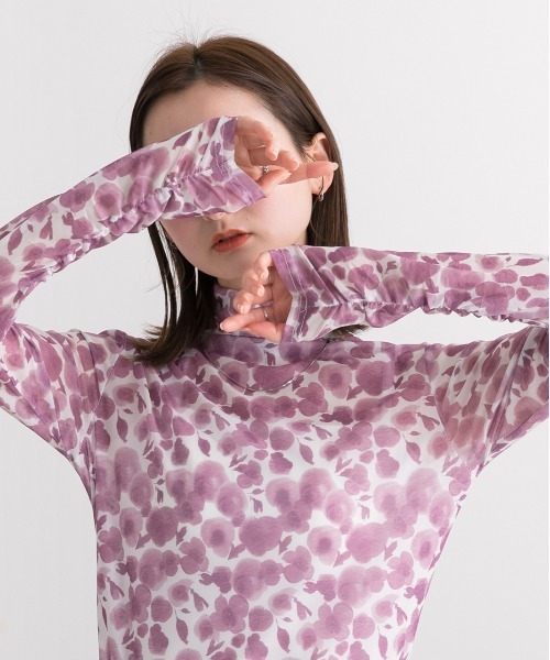ad thie(アドティエ)の「フラワー・ハイネック シアートップス(Tシャツ/カットソー・レディース・イエロー/ピンク・FREE)」の15枚目の写真