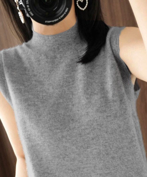 Miniministore(ミニミニストア)の「ハイネックニットタンクトップ 韓国風7色(ニット/セーター・レディース・ベージュ/ネイビー/モカ/グリーン/ピンク/ブラック/グレー・FREE)」の15枚目の写真