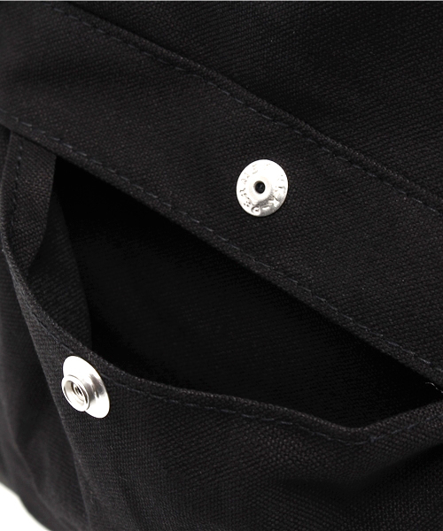 DANTON（ダントン）の「【DANTON×CIOPANIC TYPY】ダントン別注ユーティリティバッグ（バックパック/リュック・レディース・ブラック/ネイビー/キャメル/オリーブ/サンドベージュ/チャコールグレー/グレー・FREE）」の15枚目の写真