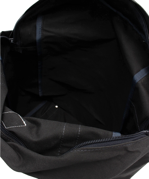 DANTON（ダントン）の「【DANTON×CIOPANIC TYPY】ダントン別注ユーティリティバッグ（バックパック/リュック・レディース・ブラック/ネイビー/キャメル/オリーブ/サンドベージュ/チャコールグレー/グレー・FREE）」の11枚目の写真
