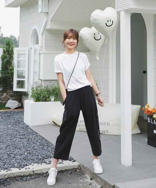 【セール】スマイルイラストＴシャツ(親子ペア対応)（Tシャツ/カットソー）｜William&Beta（ウィリアムアンドベター）