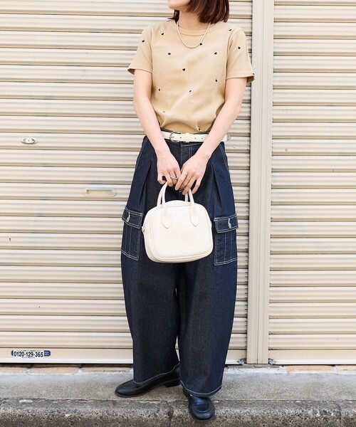 FREAK'S STORE(フリークスストア)の「【べストセラー】ミニハート刺繍 Tシャツ(Tシャツ/カットソー・レディース・ブラック/キャメル/オフホワイト・フリ-)」の20枚目の写真