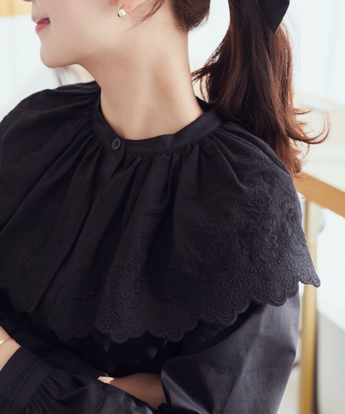 HALUHIROINE（ハルヒロイン）の「コットンレースカラーブラウス（シャツ/ブラウス・レディース・ブラック/オフホワイト・FREE）」の9枚目の写真