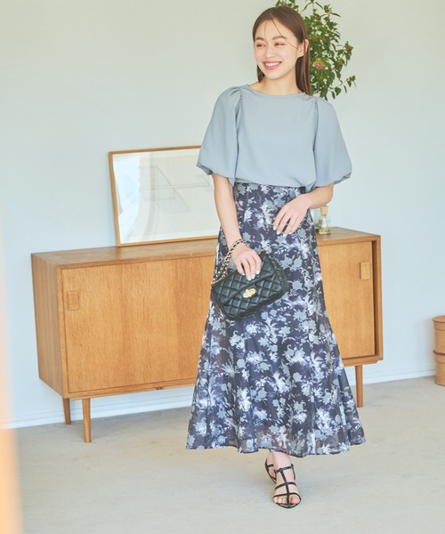 mysty woman（ミスティウーマン）の「［追加1］【WEB限定】フンワリパフスリーブブラウス　119296（シャツ/ブラウス・レディース・ブラック/アイボリー/グレイッシュブルー/ピンク・FREE）」の22枚目の写真