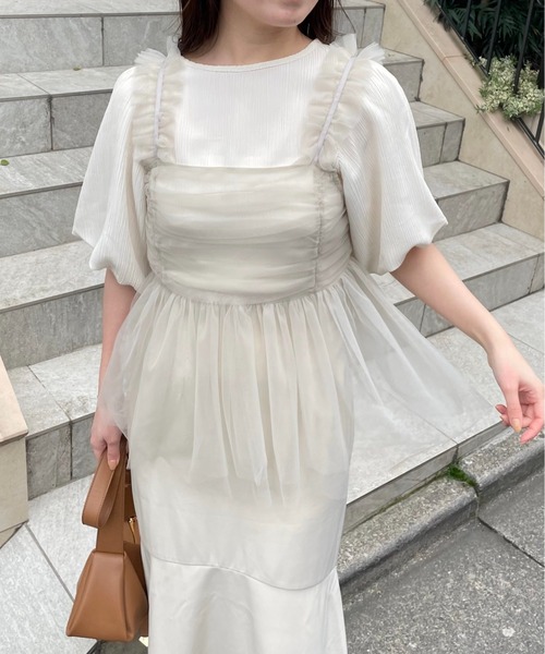 mysty woman（ミスティウーマン）の「［追加1］【WEB限定】フンワリパフスリーブブラウス　119296（シャツ/ブラウス・レディース・ブラック/アイボリー/グレイッシュブルー/ピンク・FREE）」の11枚目の写真