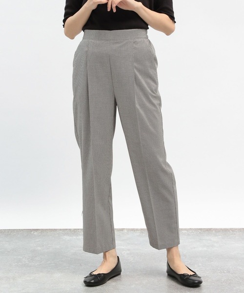 GLOBAL WORK Smile Seed Store（グローバルワーク スマイルシードストア）の「ライトTRストレッチタックテーパード/180924（その他パンツ・レディース・ブラック/グレー/杢グレー/ネイビー/ライトグレー・LARGE/MEDIUM/SMALL/X-LARGE）」の3枚目の写真