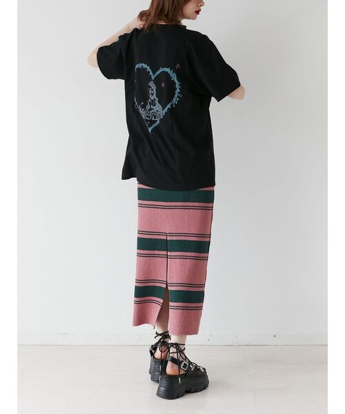 jouetie(ジュエティ)の「HOLEグラフィックBIGTシャツ【コラボ】(Tシャツ/カットソー・レディース・オフホワイト/ブラック・MEDIUM)」の6枚目の写真