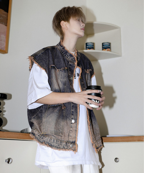 neos(ネオス)の「【neos】ルーズシルエット ビンテージウォッシュ フリンジ ノーカラー デニム ベスト(ベスト・メンズ・ブルー系その他/ブラック/サックスブルー・MEDIUM/LARGE/X-LARGE)」の18枚目の写真