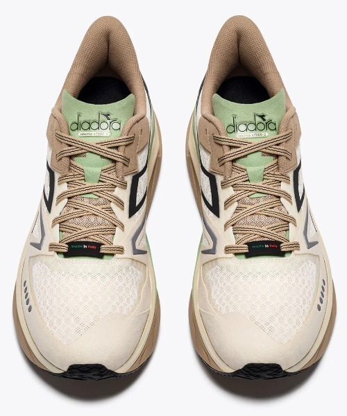 DIADORA(ディアドラ)の「DIADORA/ディアドラ/ATOMO V7000(スニーカー・メンズ・アイボリー/ブルー・43/42/41)」の5枚目の写真