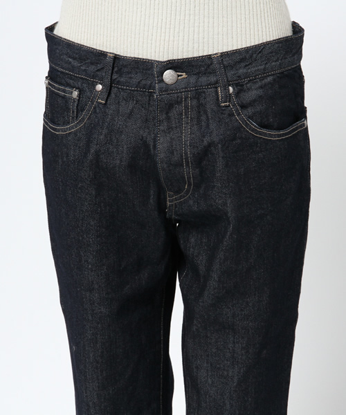 SEVENDAYS=SUNDAY（セブンデイズサンデイ）の「ＣＯＮＥ　ＤＥＮＩＭ　テーパードパンツ（その他パンツ・レディース・インディゴブルー/ライトインディゴブルー・MEDIUM/LARGE）」の8枚目の写真