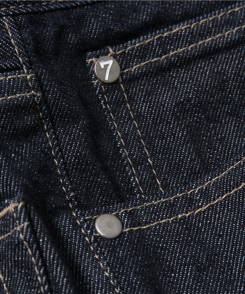 SEVENDAYS=SUNDAY（セブンデイズサンデイ）の「ＣＯＮＥ　ＤＥＮＩＭ　テーパードパンツ（その他パンツ・レディース・インディゴブルー/ライトインディゴブルー・MEDIUM/LARGE）」の7枚目の写真