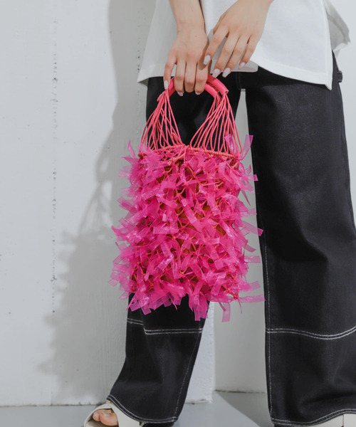 SENSE OF PLACE by URBAN RESEARCH（センスオブプレイスバイアーバンリサーチ）の「シアーフリンジバッグ（ショルダーバッグ・レディース・ピンク/アイボリー/ブラック・ONE）」の3枚目の写真
