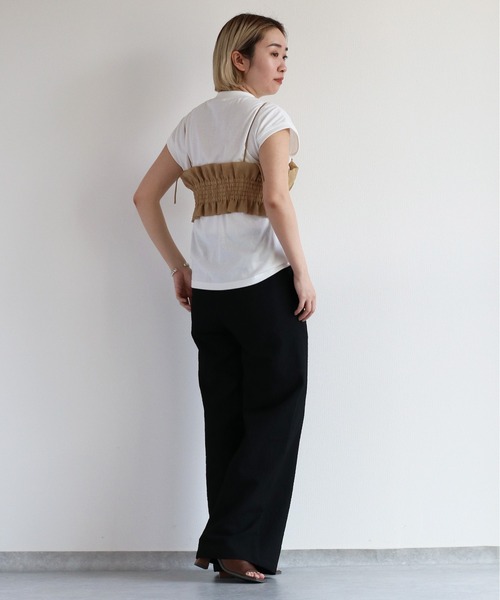 cepo（セポ）の「＜セットアイテム＞ビスチェ＋ノースリーブTee（ベスト・レディース・ベージュ/グリーン/ブラック・M）」の7枚目の写真