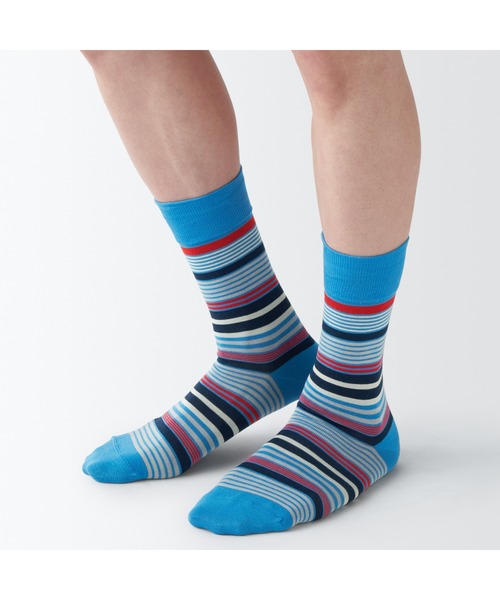 無印良品（ムジルシリョウヒン）の「紳士　光沢感のある綿糸で編んだ　足なり直角　靴下（ボーダー）（ソックス/靴下・メンズ・ライトグレー系4/ダークブラウン系2/ネイビー系1/ブルー系/レッド系4・25-27CM）」の9枚目の写真