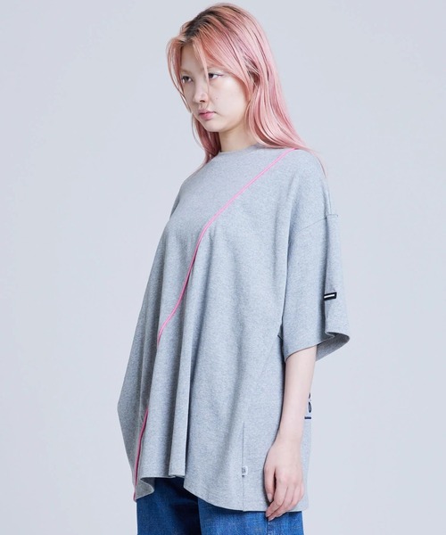 L.H.P(エルエイチピー)の「LittleSunnyBite/リトルサニーバイト/big logo big tee(Tシャツ/カットソー・レディース・ブラック/グレー/ネイビー・SMALL/MEDIUM)」の8枚目の写真