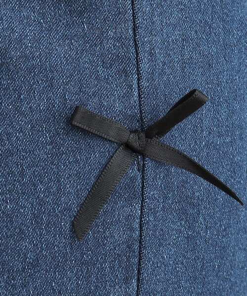 couture brooch(クチュールブローチ)の「◆リボン付きストレッチデニム(デニムパンツ・レディース・ブルー系その他/サックスブルー/ブラック・38/40)」の12枚目の写真