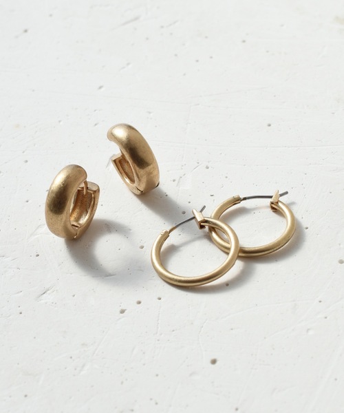 GOLDY(ゴールディ)の「ベーシック&ラウンド ライン 2ペア ピアス(ピアス(両耳用)・レディース・シルバー/ゴールド/シルバー系その他/ゴールド系その他・FREE)」の4枚目の写真