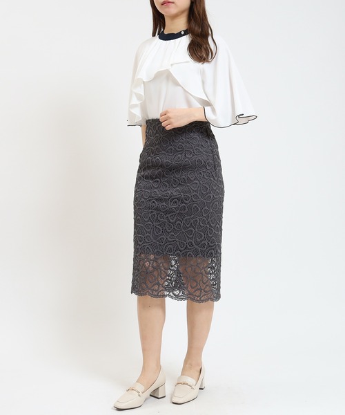 TRUDEA(トルディア)の「リボンレースタイトスカート(スカート・レディース・ホワイト/チャコールグレー/ネイビー・SMALL/LARGE/MEDIUM)」の5枚目の写真