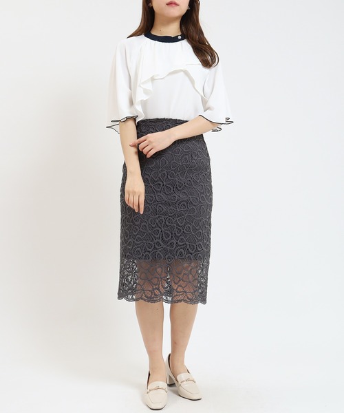 TRUDEA(トルディア)の「リボンレースタイトスカート(スカート・レディース・ホワイト/チャコールグレー/ネイビー・SMALL/LARGE/MEDIUM)」の6枚目の写真