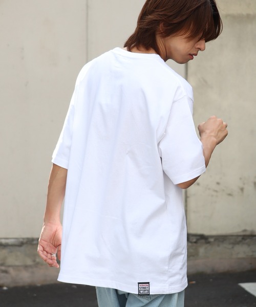 VISION STREET WEAR（ヴィジョンストリートウェア）の「【VISION STREET WEAR/ヴィジョンストリートウェア】×【guernika/ゲルニカ】アノニマウス グラフィックプリント半袖Tシャツ（Tシャツ/カットソー・メンズ・ホワイト/ブラック・M/L/LL）」の11枚目の写真