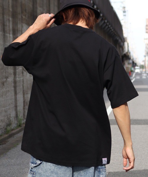 VISION STREET WEAR（ヴィジョンストリートウェア）の「【VISION STREET WEAR/ヴィジョンストリートウェア】×【guernika/ゲルニカ】アノニマウス グラフィックプリント半袖Tシャツ（Tシャツ/カットソー・メンズ・ホワイト/ブラック・M/L/LL）」の6枚目の写真