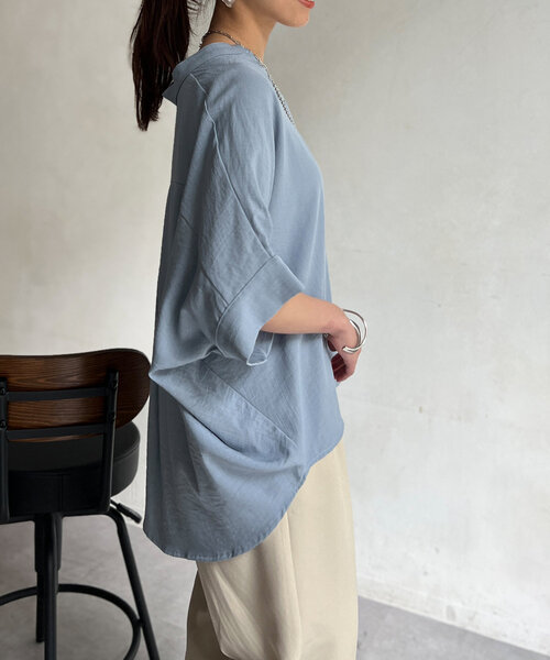 Chez toi(シェトワ)の「リネンタッチ袖ターンバックブラウス(シャツ/ブラウス・レディース・オレンジ/サックスブルー/オフホワイト/チャコールグレー・FREE)」の22枚目の写真