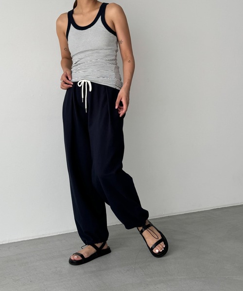 CANAL JEAN（キャナルジーン）の「Miller　パネルリブカップ付きタンクトップ（タンクトップ・レディース・ブラック/ブラウン系その他/ブラック系その他/ヘザーグレー/ブラウン系その他2/ネイビー系・ONE SIZE）」の20枚目の写真