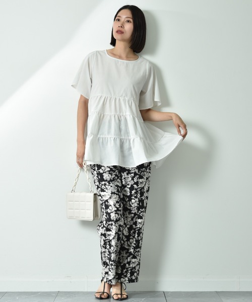 INTERPLANET（インタープラネット）の「麻調シアーティアードブラウス（シャツ/ブラウス・レディース・ブラック/オフホワイト・FREE）」の3枚目の写真