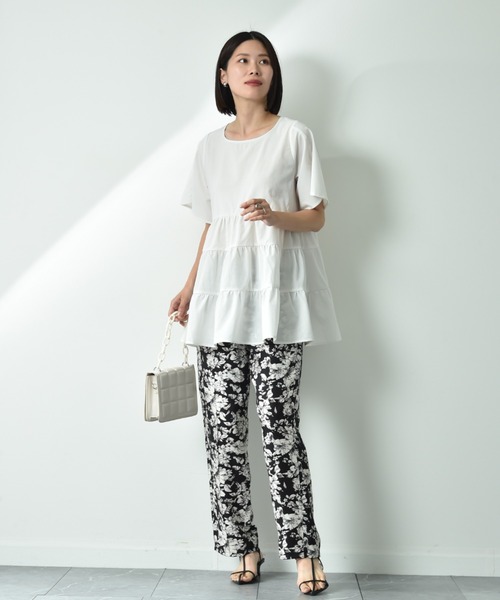 INTERPLANET（インタープラネット）の「麻調シアーティアードブラウス（シャツ/ブラウス・レディース・ブラック/オフホワイト・FREE）」の8枚目の写真