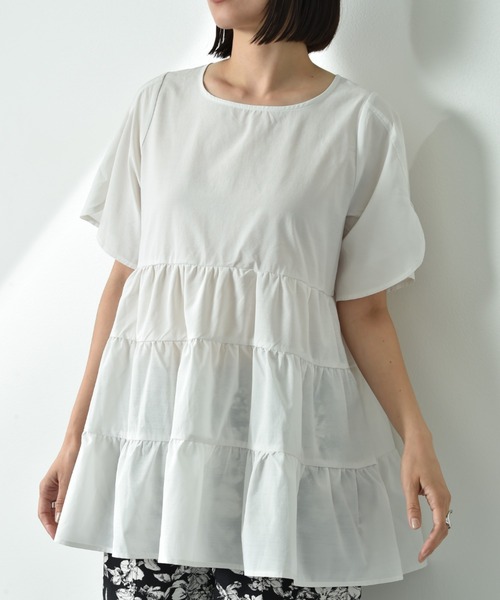 INTERPLANET（インタープラネット）の「麻調シアーティアードブラウス（シャツ/ブラウス・レディース・ブラック/オフホワイト・FREE）」の9枚目の写真