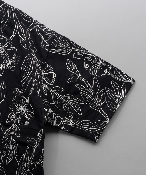 MAISON SPECIAL（メゾンスペシャル）の「《UNISEX》Flower Embroidery
