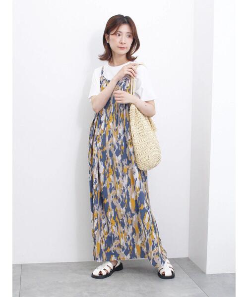 Samansa Mos2 blue（サマンサモスモスブルー）の「楊柳プリントタックキャミワンピース（ワンピース・レディース・ベージュ/ブラック/ネイビー・F）」の3枚目の写真