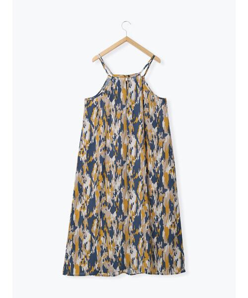 Samansa Mos2 blue（サマンサモスモスブルー）の「楊柳プリントタックキャミワンピース（ワンピース・レディース・ベージュ/ブラック/ネイビー・F）」の11枚目の写真