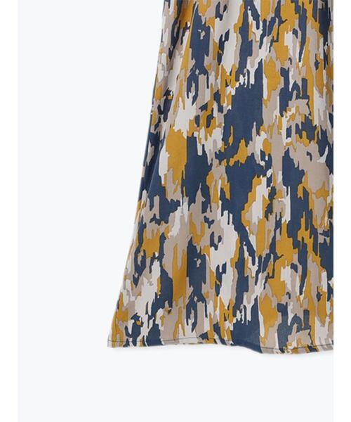 Samansa Mos2 blue（サマンサモスモスブルー）の「楊柳プリントタックキャミワンピース（ワンピース・レディース・ベージュ/ブラック/ネイビー・F）」の14枚目の写真