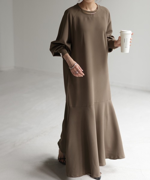 HUG.U（ハグユー）の「パールワンピース（ワンピース・レディース・モカ/ブラック/カーキ/アイボリー・FREE）」の14枚目の写真