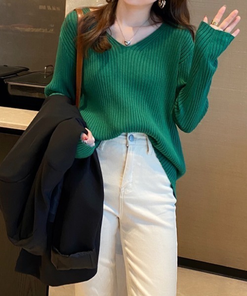 ABITOKYO(アビトーキョー)の「袖ボタンVネックリブニットトップス(ニット/セーター・レディース・グリーン/モカ/アイボリー/カーキ/ブラック・FREE)」の7枚目の写真