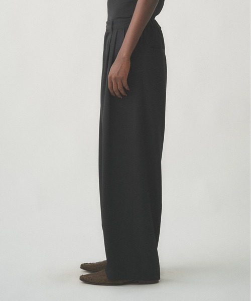 パンツ JUHA 24AW 2TUCK WIDE EASY PANTS. 2TUCK WIDE EASY PANTS（スラックス）｜JUHA（ユハ）の