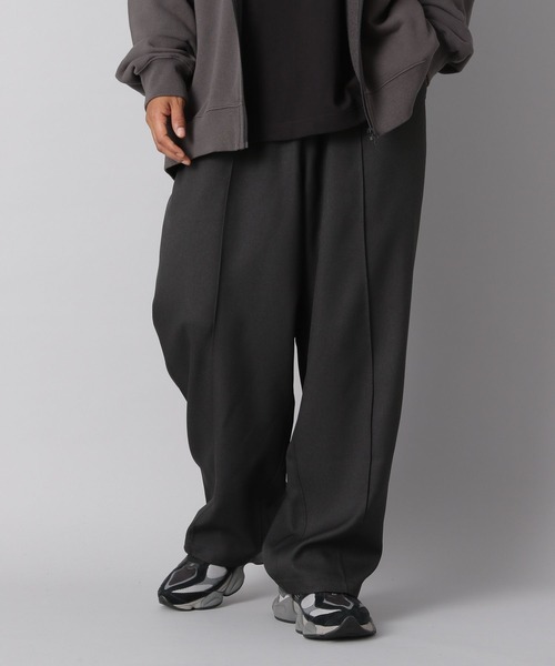 NUMERALS（ヌメラルズ）の「【NUMERALS】ワイドスラックス（スラックス・メンズ・チャコール/ブラック・MEDIUM/LARGE）」の8枚目の写真