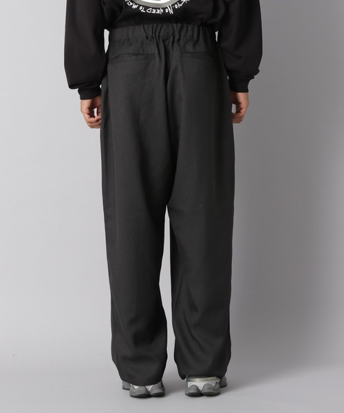 NUMERALS（ヌメラルズ）の「【NUMERALS】ワイドスラックス（スラックス・メンズ・チャコール/ブラック・MEDIUM/LARGE）」の11枚目の写真