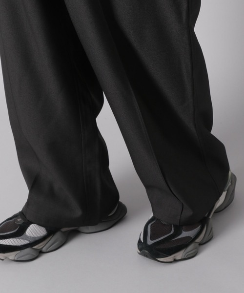 NUMERALS（ヌメラルズ）の「【NUMERALS】ワイドスラックス（スラックス・メンズ・チャコール/ブラック・MEDIUM/LARGE）」の15枚目の写真