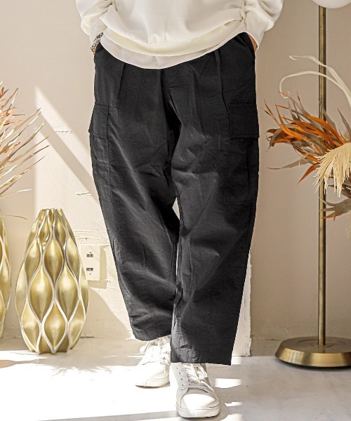LUXSTYLE（ラグスタイル）の「ナイロンウォッシャーバルーンカーゴパンツ（カーゴパンツ・メンズ・グレー/カーキ/ブラック・M/L）」の2枚目の写真