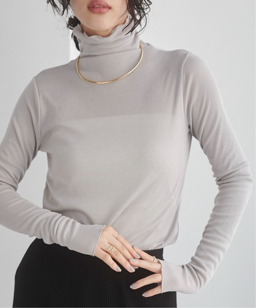 ANGIE(アンジー)の「タートルネック 長袖 シアートップス(Tシャツ/カットソー・レディース・ベージュ/オフホワイト/ブラック/ライトグレー/チャコールグレー・FREE)」の4枚目の写真